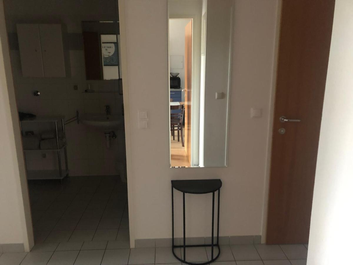 Mf City Apartment Korneuburg Exteriör bild