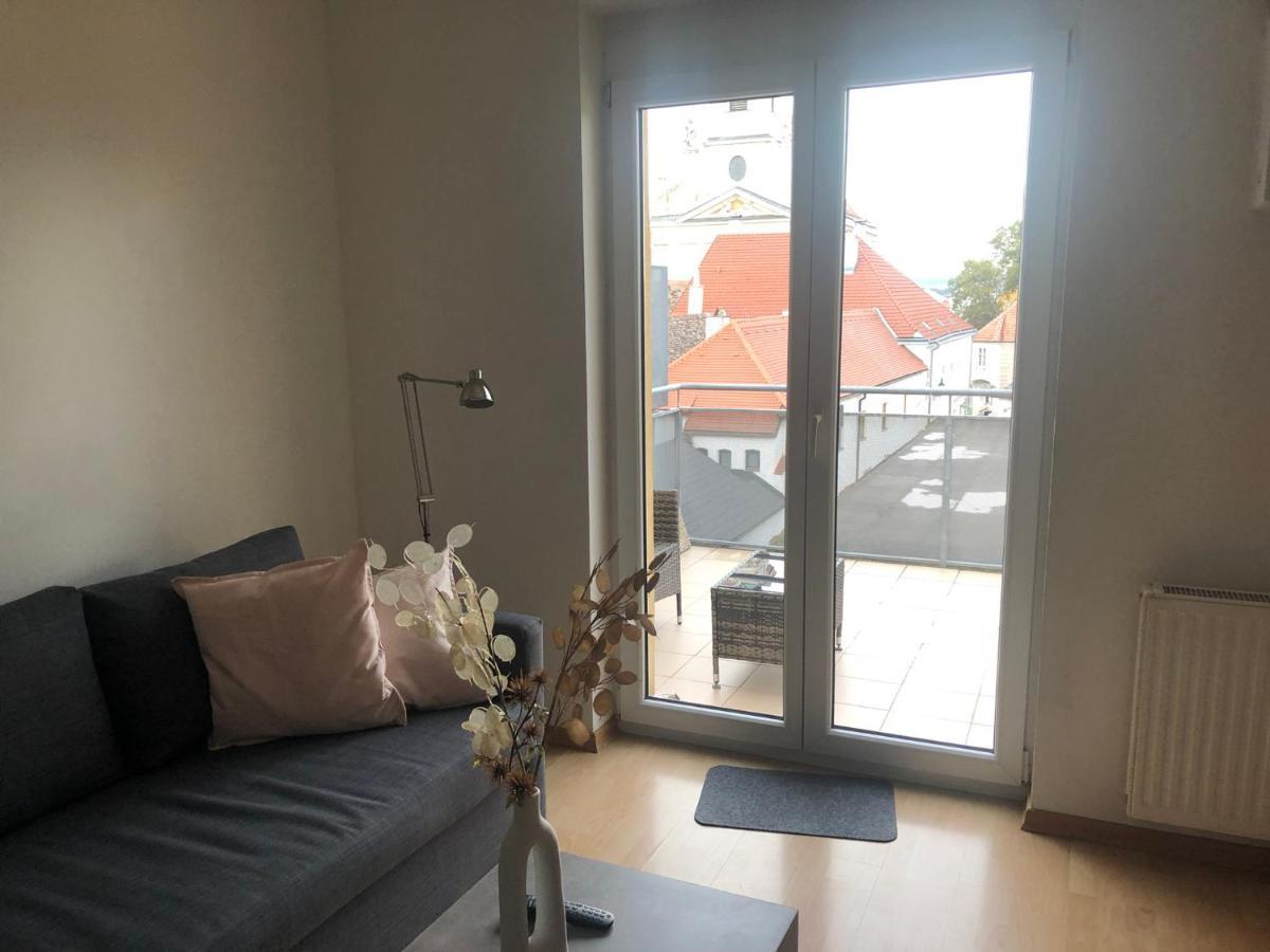 Mf City Apartment Korneuburg Exteriör bild
